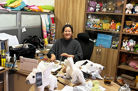 Grenzenlose Möglichkeiten: Wir fertigen alle Formen und Figuren aus Plüsch